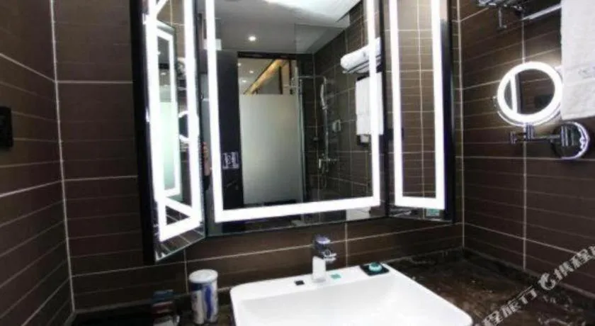 Xana Hotelle·Yutian