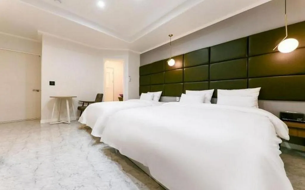 Bed in Best In City Hotel