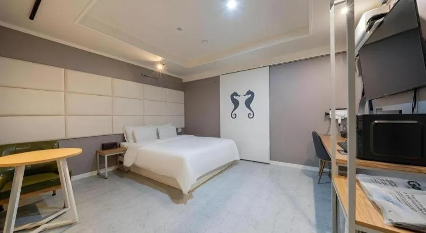 Bed in Best In City Hotel