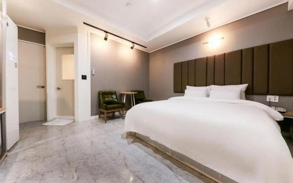 Bed in Best In City Hotel