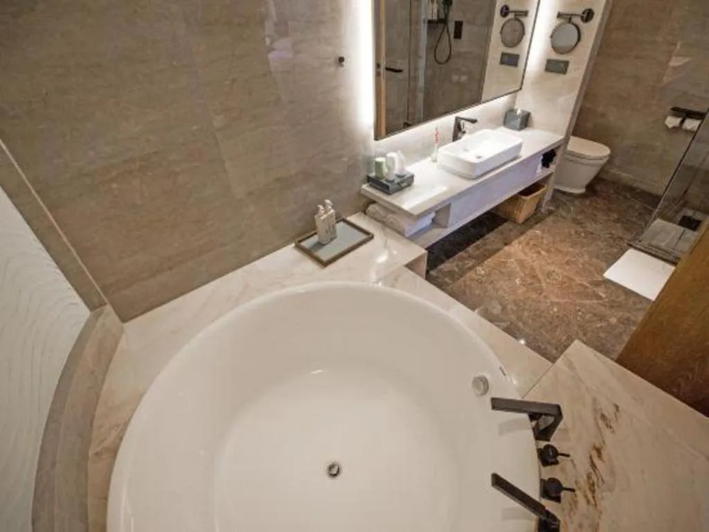 Bed in Landison Xinan Hotel Hangzhou