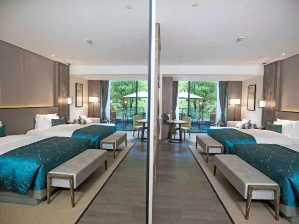 Bed in Landison Xinan Hotel Hangzhou