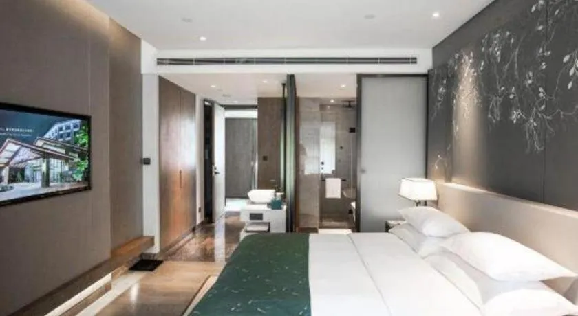 Bed in Landison Xinan Hotel Hangzhou