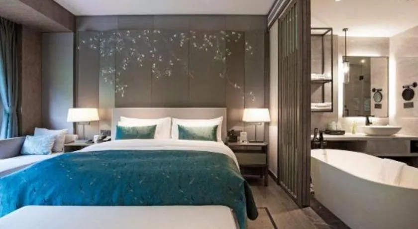 Bed in Landison Xinan Hotel Hangzhou