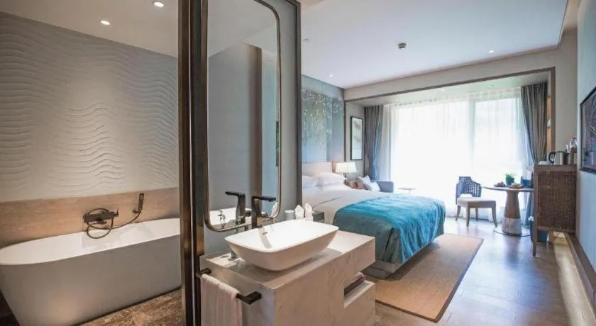 Bed in Landison Xinan Hotel Hangzhou