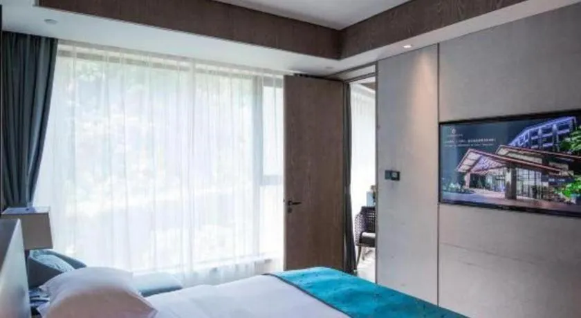 Bed in Landison Xinan Hotel Hangzhou