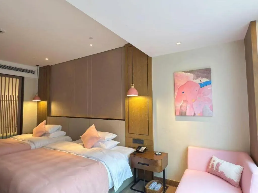 Bed in Landison Xinan Hotel Hangzhou