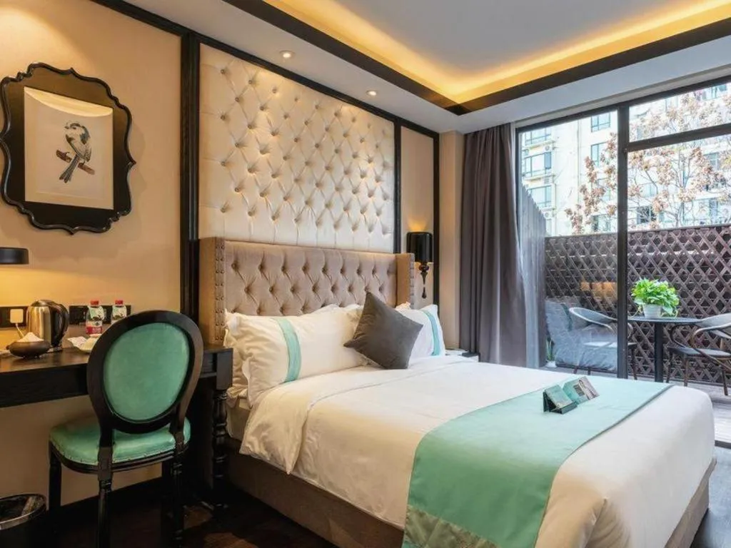 Bed in Xana Hotelle Shaghai Hongqiao Hub National Exhibition Center Qibao Lianming Road