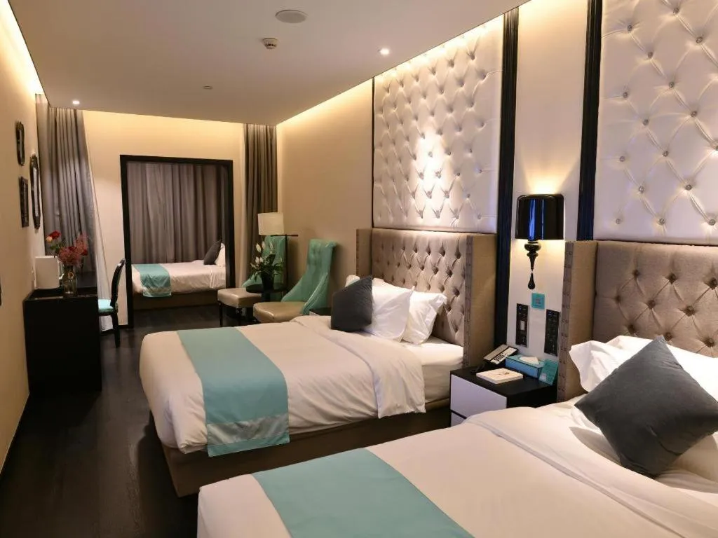 Bed in Xana Hotelle Shaghai Hongqiao Hub National Exhibition Center Qibao Lianming Road