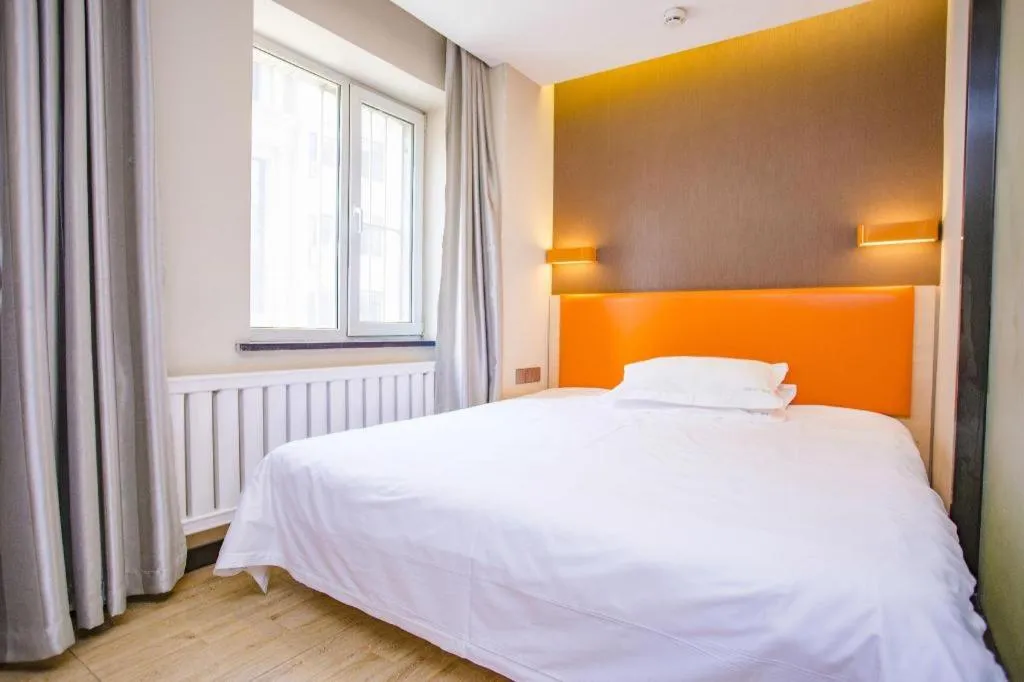 Bed in 7 Days Premium·Shenyang North Railway Station North Square