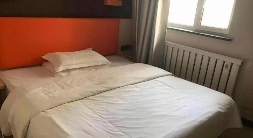 Bed in 7 Days Premium·Shenyang North Railway Station North Square