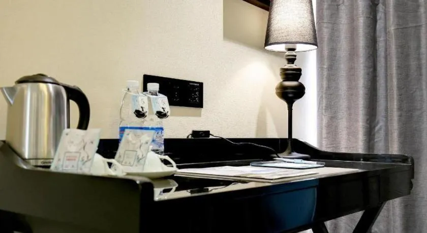 Xana Hotelle Chengdu Dafeng Huirong Plaza Longhu Street