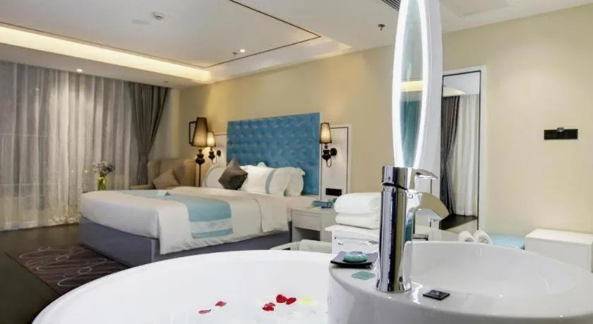 Bed in Xana Hotelle Chengdu Dafeng Huirong Plaza Longhu Street