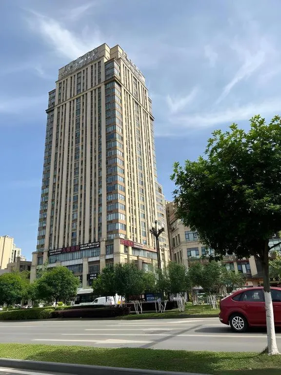 Xana Hotelle Chengdu Dafeng Huirong Plaza Longhu Street