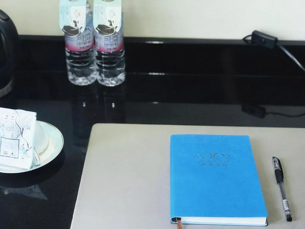 Xana Hotelle Chengdu Dafeng Huirong Plaza Longhu Street