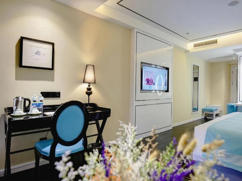 Xana Hotelle Chengdu Dafeng Huirong Plaza Longhu Street