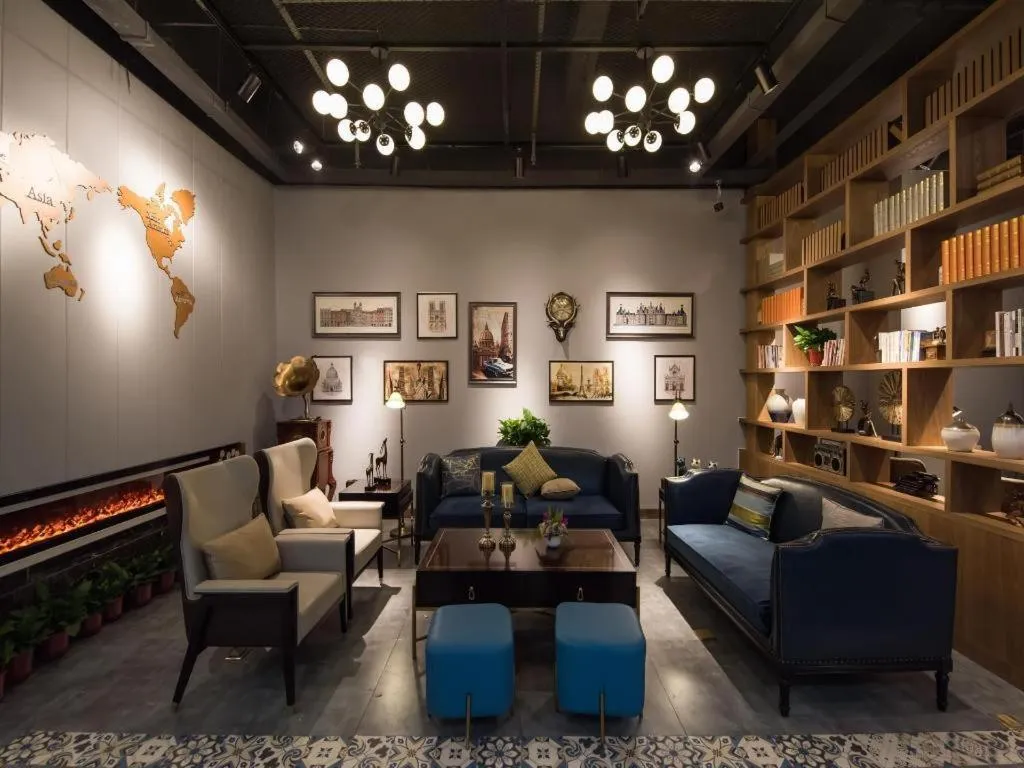 James Joyce Coffetel Zhengzhou CBD Exhibition Center Provincial People's Hospital