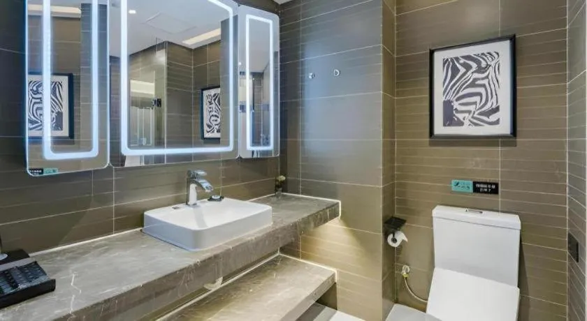 Xana Hotelle Zhengzhou North Passenger Terminal North University Town