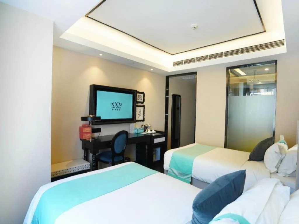 Bed in Xana Hotelle Zhengzhou North Passenger Terminal North University Town