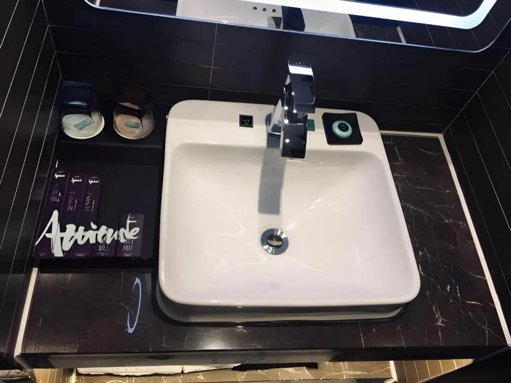 Xana Hotelle Zhengzhou North Passenger Terminal North University Town