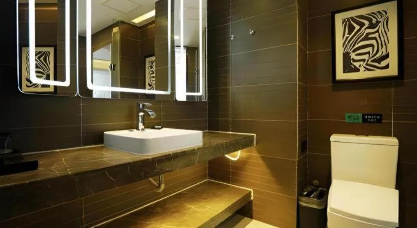 Xana Hotelle Zhengzhou North Passenger Terminal North University Town