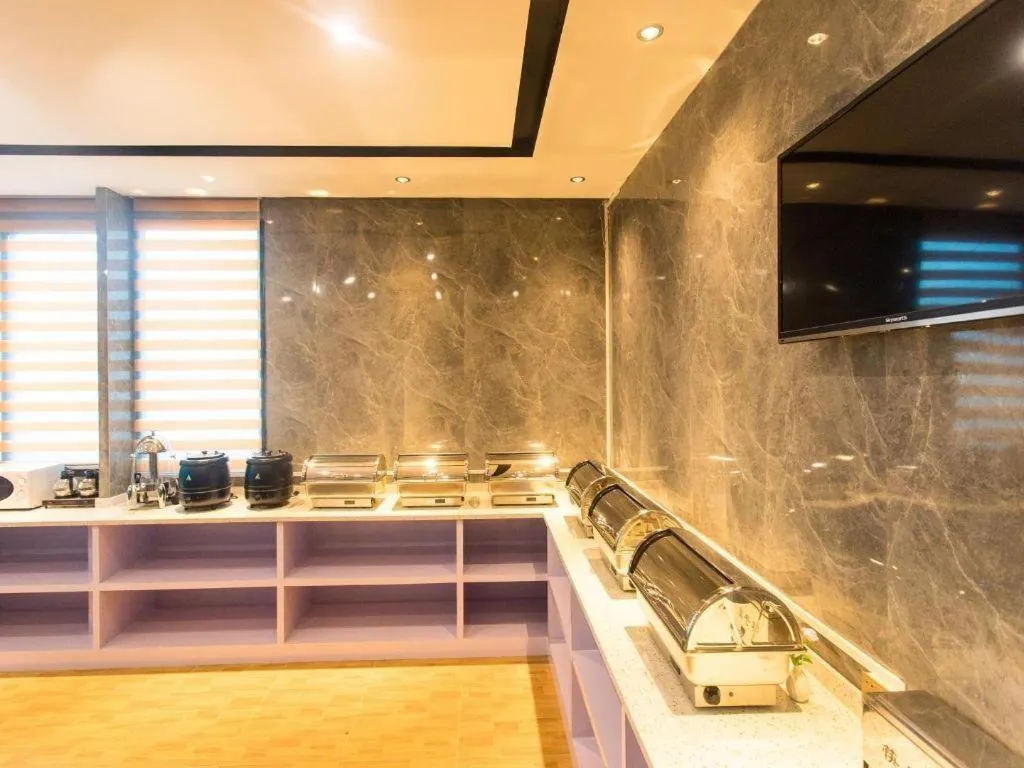 Chonpines Hotel Shenzhen Gongming Honghuashan Metro Station