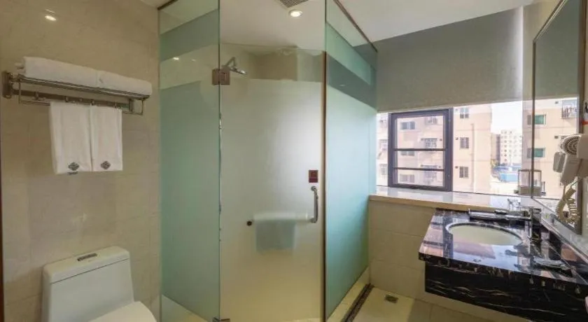 Chonpines Hotel Shenzhen Gongming Honghuashan Metro Station