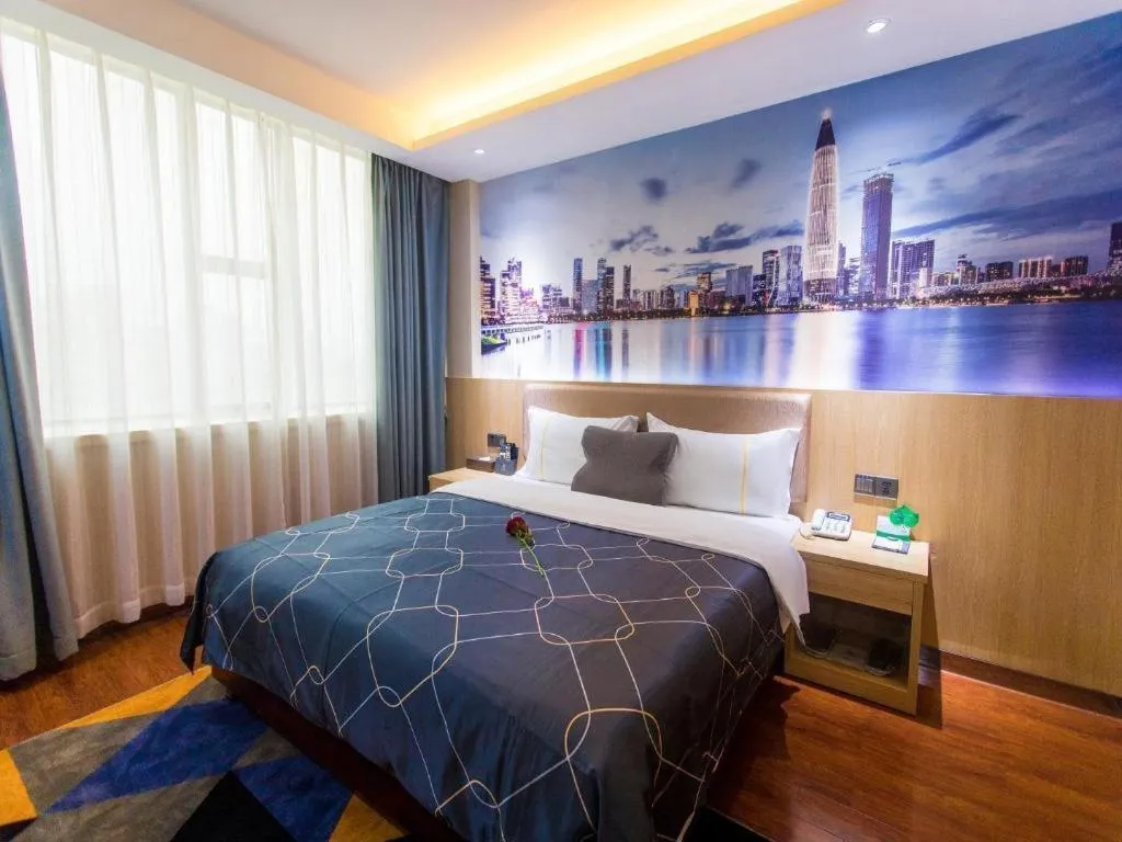 Bed in Chonpines Hotel Shenzhen Gongming Honghuashan Metro Station