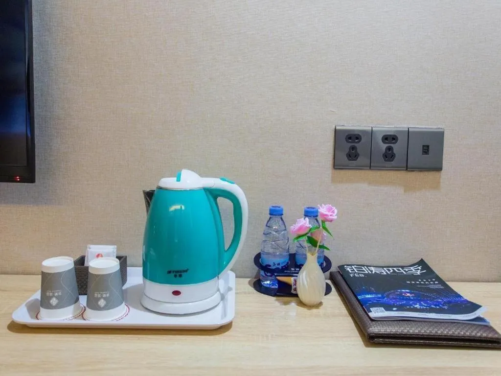 Chonpines Hotel Shenzhen Gongming Honghuashan Metro Station