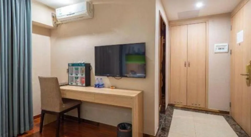 Chonpines Hotel Shenzhen Gongming Honghuashan Metro Station