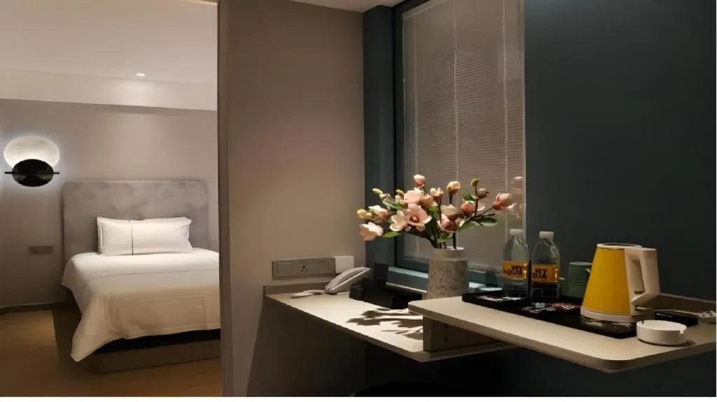 Bed in Magnotel Hotel·Luanyang Luanchuan Changchun Road Cross Street