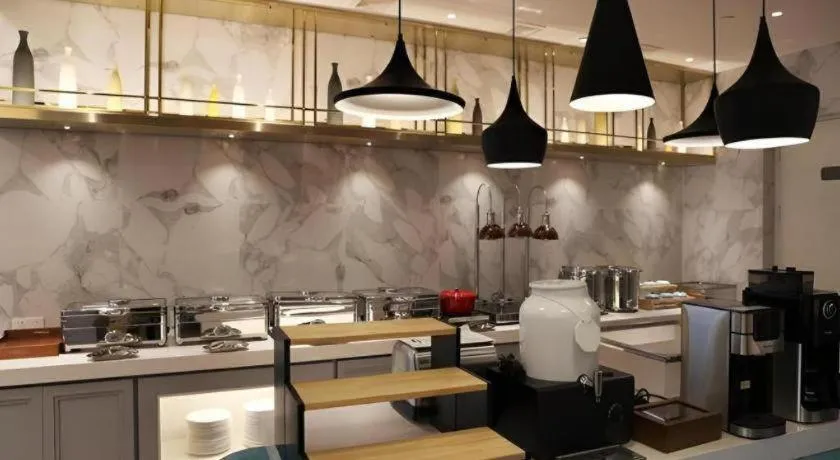 Magnotel Hotel·Luanyang Luanchuan Changchun Road Cross Street