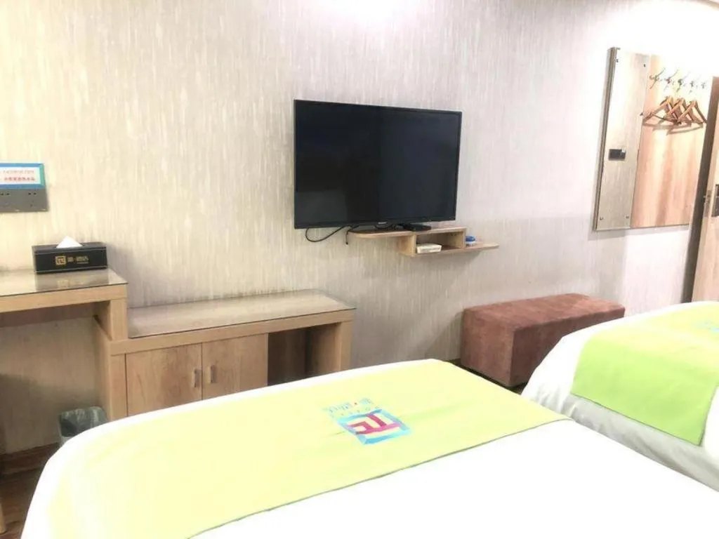 Bed in PAI Hotel·Linfen Hongdong Lily Town