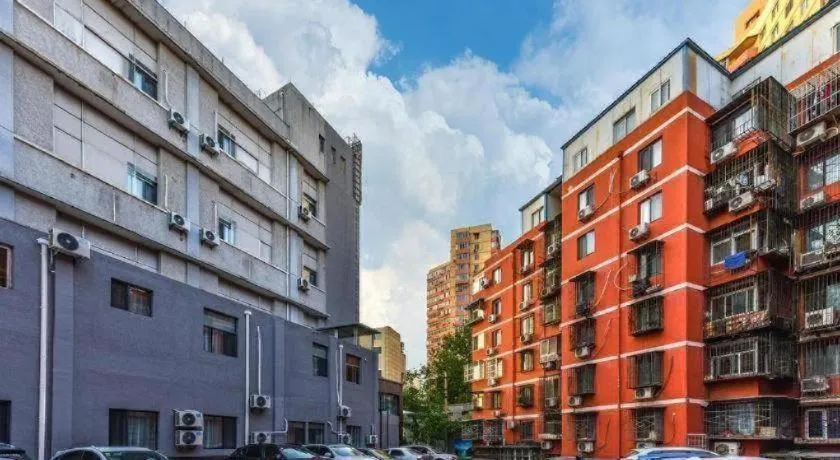 James Joyce Coffetel·Beijing South Muxiyuan Metro Station