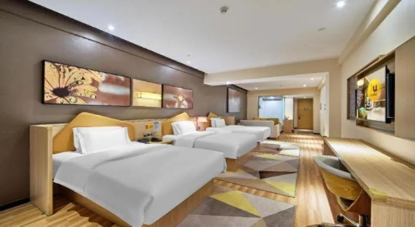 Bed in IU Hotel Baoding Yuhua East Road Passenger Center