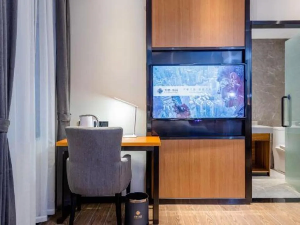 Chonpines Hotel Guangzhou Sunac Cultural and Tourism City Shiling