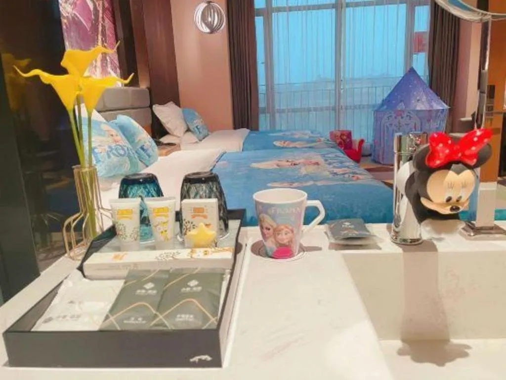 Chonpines Hotel Guangzhou Sunac Cultural and Tourism City Shiling