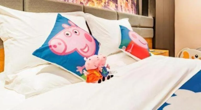 Bed in Chonpines Hotel Guangzhou Sunac Cultural and Tourism City Shiling