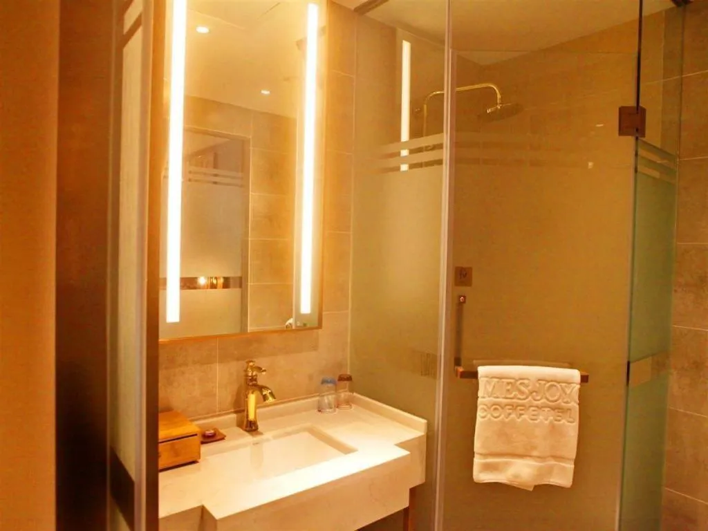 James Joyce Coffetel Guangyuan High-Speed Railway Station Dongba Municipal Government