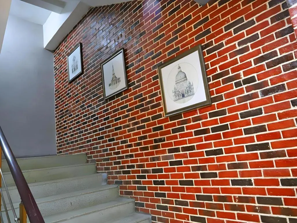 James Joyce Coffetel Guangyuan High-Speed Railway Station Dongba Municipal Government