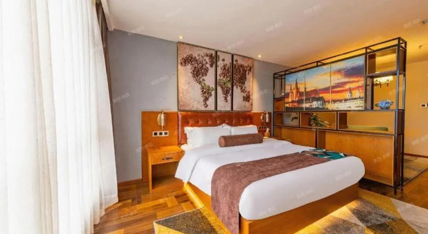 Bed in James Joyce Coffetel Guangyuan High-Speed Railway Station Dongba Municipal Government