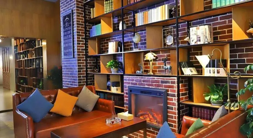 James Joyce Coffetel Guangyuan High-Speed Railway Station Dongba Municipal Government