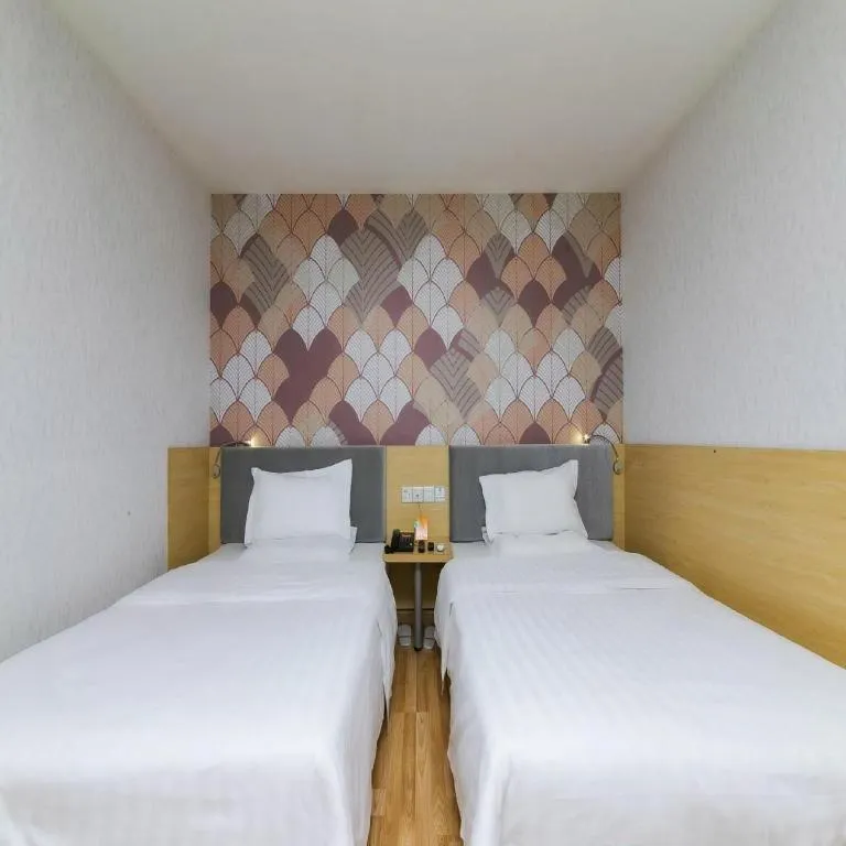 Bed in PAI Hotel·Chengdu Jinsha Museum Metro Station