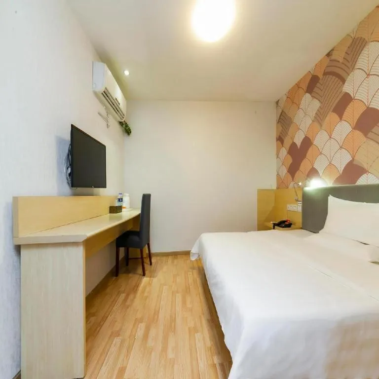 Bed in PAI Hotel·Chengdu Jinsha Museum Metro Station