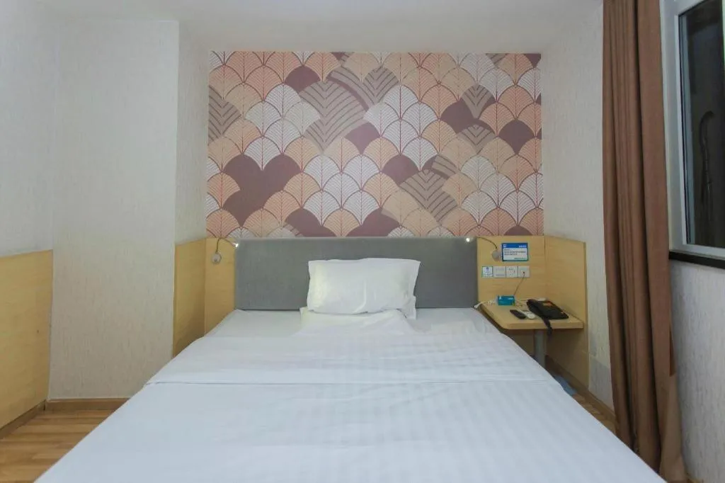 Bed in PAI Hotel·Chengdu Jinsha Museum Metro Station