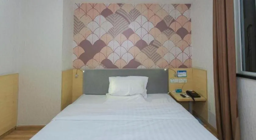 Bed in PAI Hotel·Chengdu Jinsha Museum Metro Station