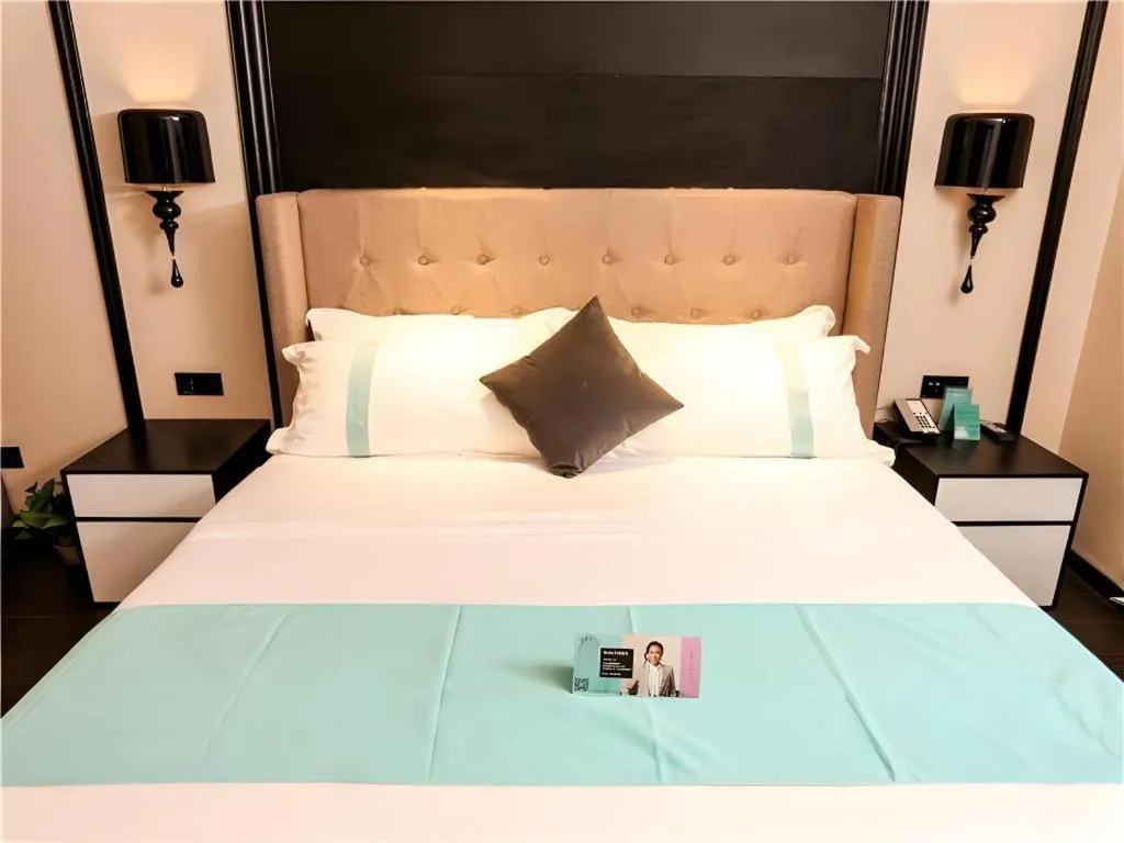 Bed in Xana Hotelle·Ji'nan Hi-tech Zone Century Avenue Tangye