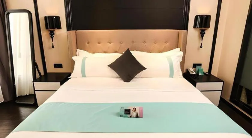 Bed in Xana Hotelle·Ji'nan Hi-tech Zone Century Avenue Tangye