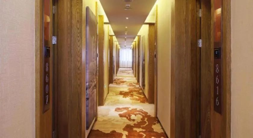 James Joyce Coffetel·Nannign Shanglin Tongle Road