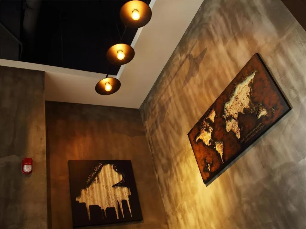 James Joyce Coffetel·Nannign Shanglin Tongle Road